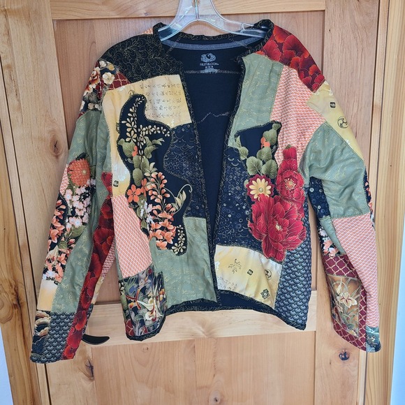 Fruit of the Loom Jackets & Blazers - Fruit of the Loom MEDIUM Maximalist Patchwork Quilted Jacket‎ Artsy Cottagecore